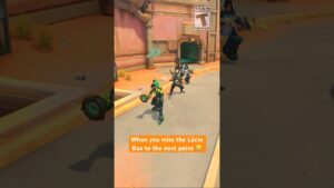 The Lúcio Bus stops for no one 🚌🐸 #overwatch2 #overwatch #gaming #shorts
