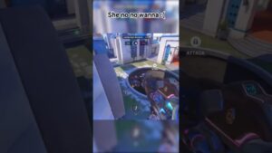 She got scared D: #overwatch #overwatch2 #dva #sojourn #mercy #blizzard #gaming